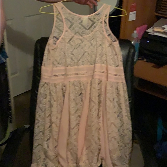 Lace by Elouise dress - Picture 2 of 2